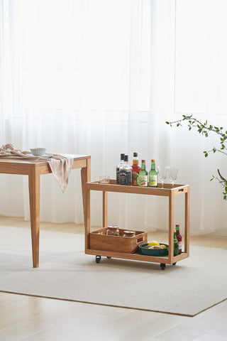 arte side table with elegant glass