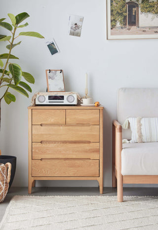 cozy vasto oak chest of drawers