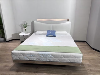 floating platform bed luisa