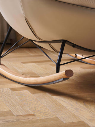 max round lounge chair unique design