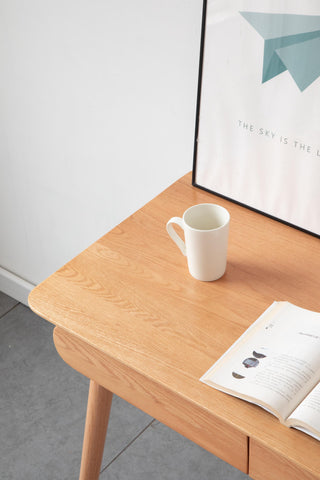 minimalist roberto small desk for study for home use