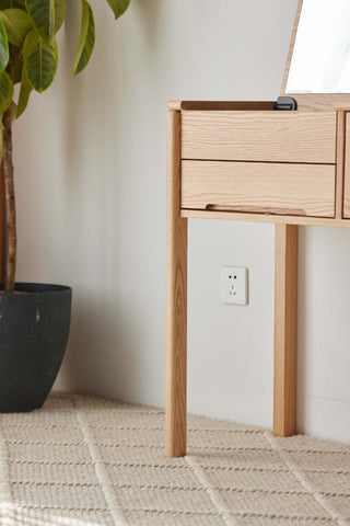 pisto dressing table sleek finish