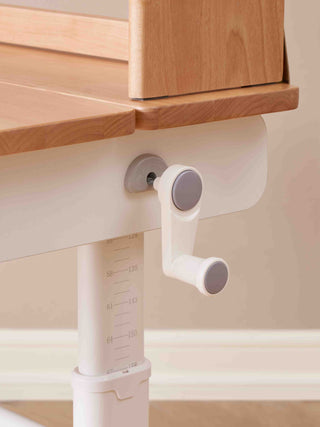 Elio Adjustable Childrens Desk