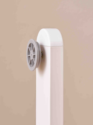 Elio Adjustable Childrens Desk