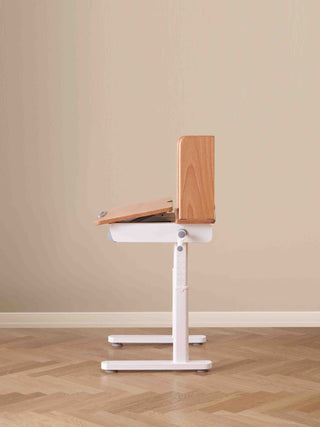 Elio Adjustable Childrens Desk