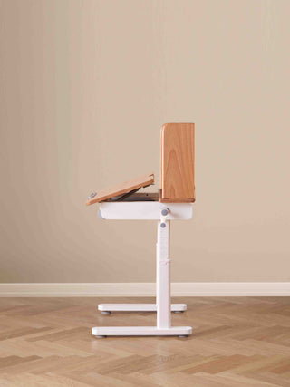 Elio Adjustable Childrens Desk