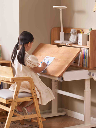 Elio Adjustable Childrens Desk