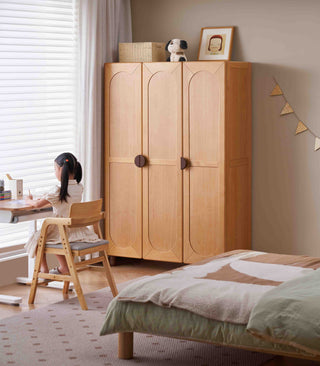 Filippo Childs Wardrobe