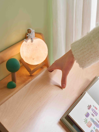 Noemi Childrens Adjustable Table