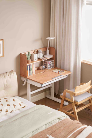 Elio Adjustable Childrens Desk
